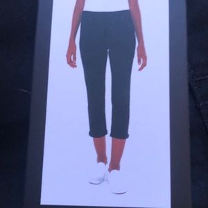 Mario Serrani comfort stretch cuff capri - Size S - Black